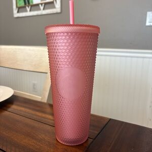 24 oz Starbucks cup